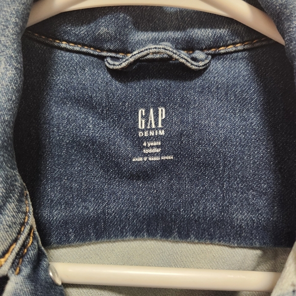 Kids Gap Denim Jacket - Picture 2 of 3